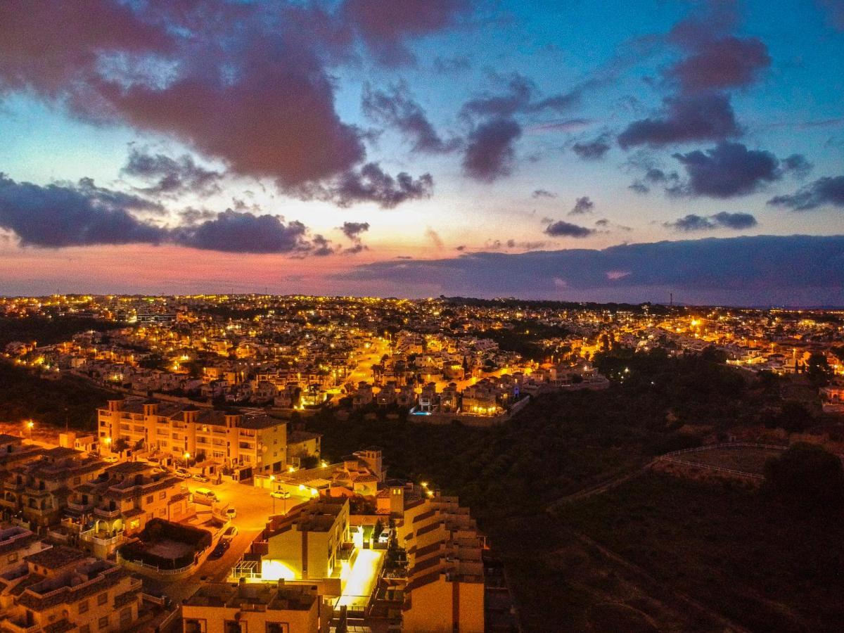 Rafaello Apartment ,,La Zona Cabo Roig, Area Cabo Roig" 奥里韦拉 外观 照片